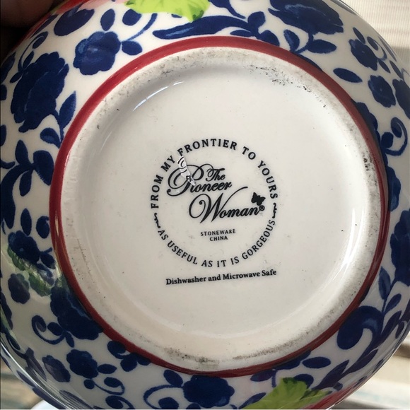 The Pioneer Woman Heritage Stoneware Floral Soup Cereal Bowl - Picture 4 of 5
